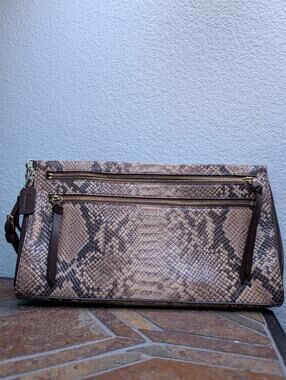 Coach NWOT Leather Snake Embossed Clutch Dust Bag Chic Phone Travel Designer